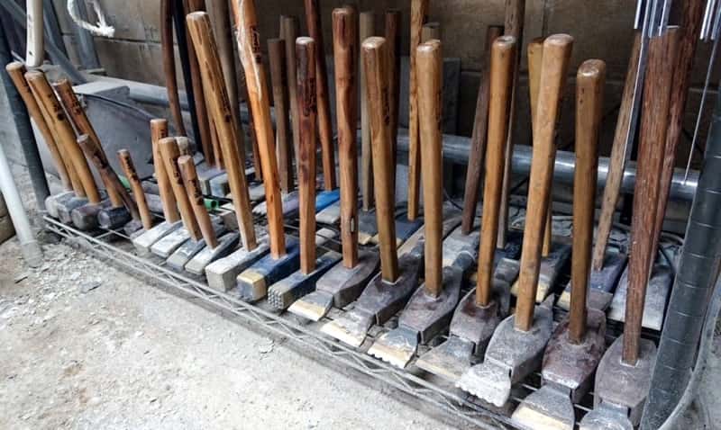 笹本さん愛用の石工道具